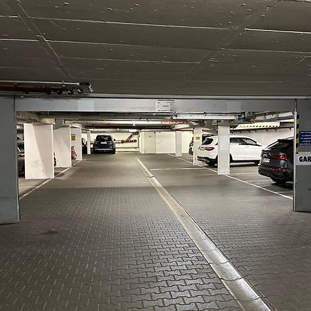 Truly - Viel Platz Fuer Business & Familie - Modern, Garage, Fahrstuhl Lägenhet Augsburg Exteriör bild